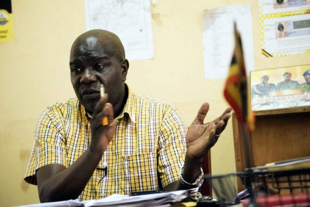 Kasese RDC warns medics from selling COVID-19 vaccine.